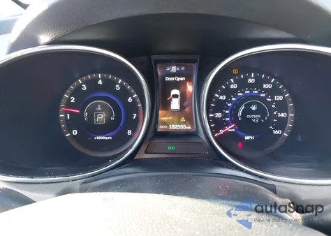 2013 Hyundai Santa Fe Sport z USA, uszkodzony, nr VIN 5XYZU3LB1DG038220